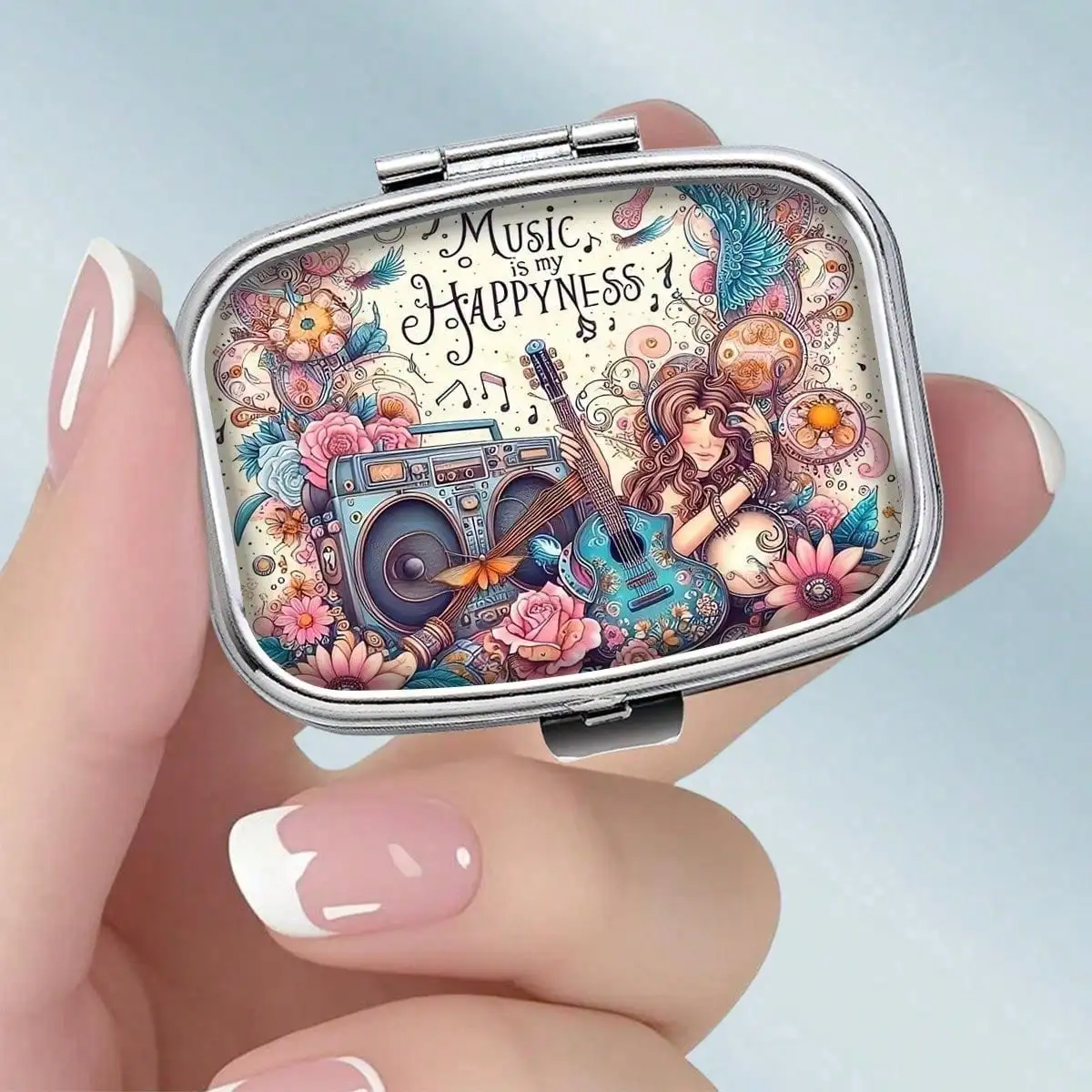 1pc Music Healing Retro Hand-Painted Metal Pill Box - Square 2-Compartment Portable Medicine Organizer, Vitamin Storage Case, Perfect For Travel Or As A Handheld Decorative Gift. Lightweight Design, Specifically Designed For Everyday Medication
1pc Music Healing Retro Hand-Painted Metal Pill Box - Square 2-Compartment Portable Medicine Organizer, Vitamin Storage Case, Perfect For Travel Or As A Handheld Decorative Gift. Lightweight Design, Specifically Designed For Everyday Medication