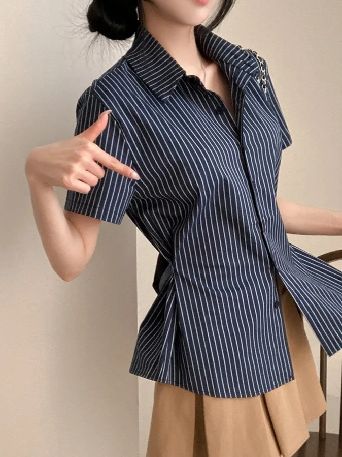 Ele Women's Striped irt Slimming Design Summer New Korean Sle Button Waist Inward ort Sve Ne Commute
Ele Women's Striped irt Slimming Design Summer New Korean Sle Button Waist Inward ort Sve Ne Commute