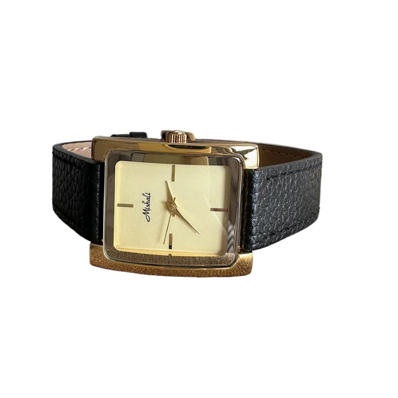 Fashion large dial watch female, high-end light luxury versatile simple wind quartz watch
Fashion large dial watch female, high-end light luxury versatile simple wind quartz watch