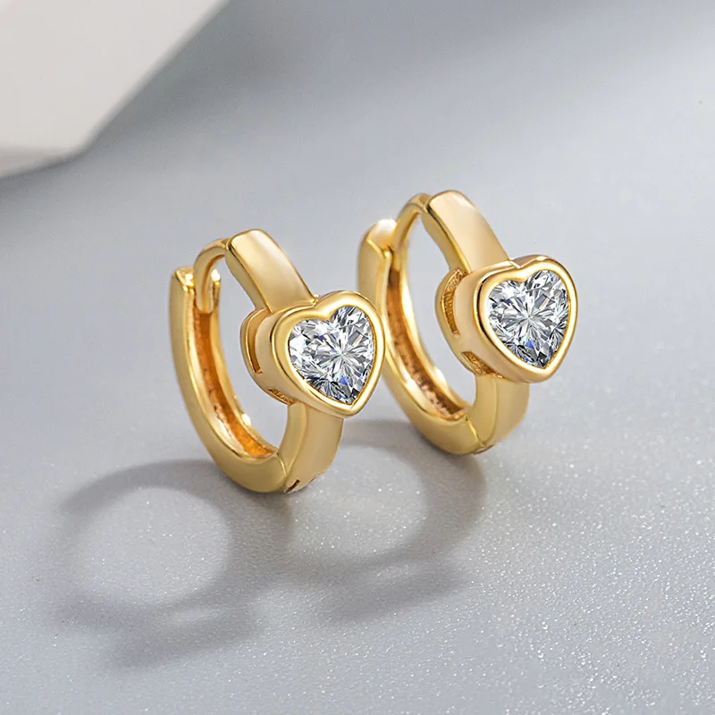 New 925 Sterling Silver Earrings Luxury 18k Heart High Quality for Women Wedding Jewelry Classic Female Accessories Gifts Party
New 925 Sterling Silver Earrings Luxury 18k Heart High Quality for Women Wedding Jewelry Classic Female Accessories Gifts Party