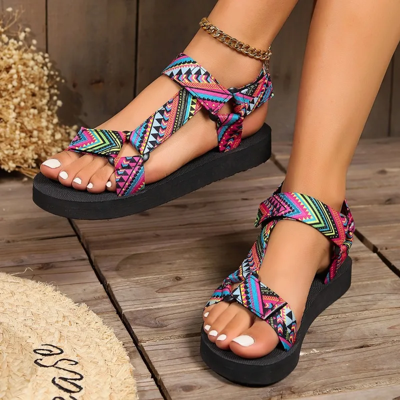 New Summer Platform Flat Slippers Women Light Non-slip Beach Shoes Cute Rope Sandals for Women Comfort Gladiator Sandalias Mujer
New Summer Platform Flat Slippers Women Light Non-slip Beach Shoes Cute Rope Sandals for Women Comfort Gladiator Sandalias Mujer
