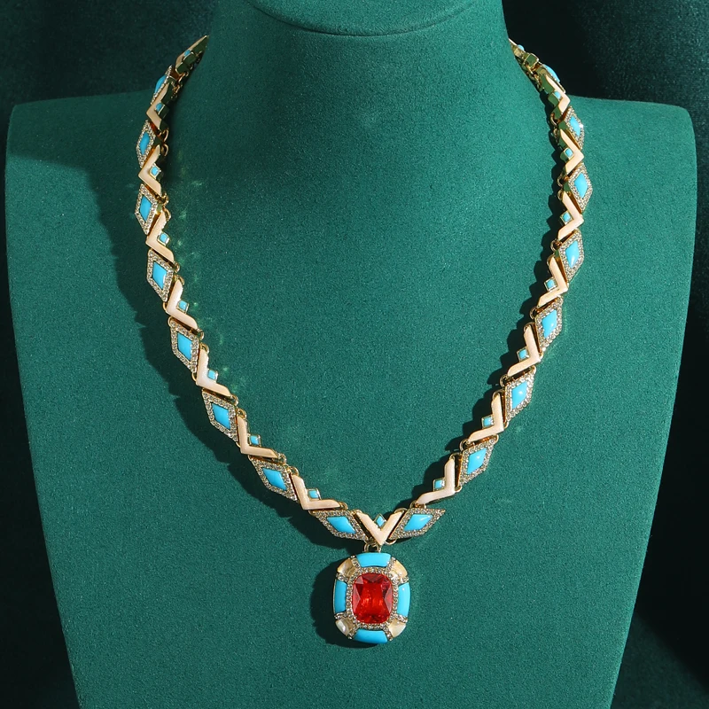 Wedding Square Enamel Blue Pendants And Necklaces Woman Red Stone Antique Gold Color Vintage Luxury Designer Jewelry Summer 2025
Wedding Square Enamel Blue Pendants And Necklaces Woman Red Stone Antique Gold Color Vintage Luxury Designer Jewelry Summer 2025