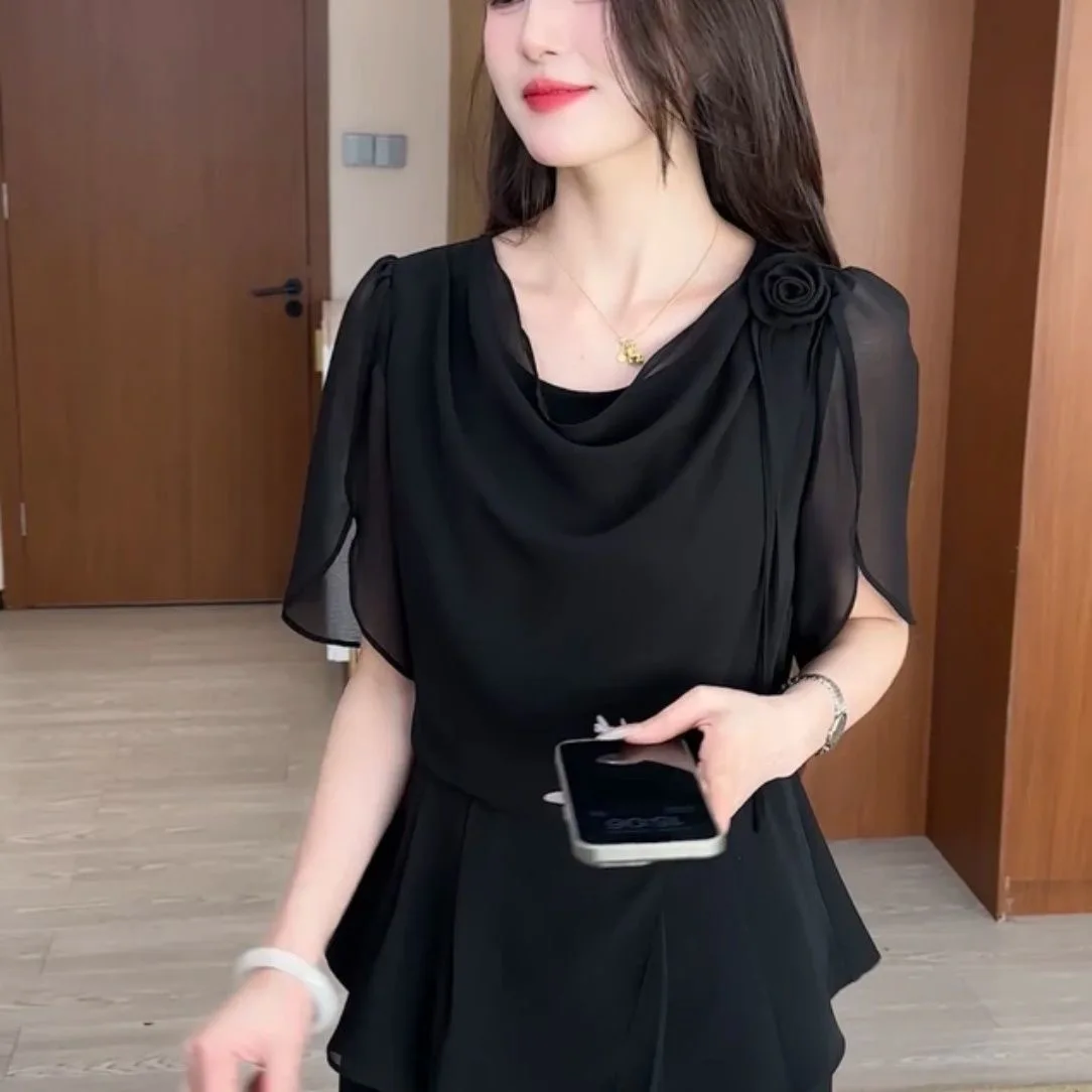 Elegant Fashionable Women's Top Slimming Waist Design Lace Trim Loose Fit Breathable Polyester Summer Shirt round Neck Short ...
Elegant Fashionable Women's Top Slimming Waist Design Lace Trim Loose Fit Breathable Polyester Summer Shirt round Neck Short ...
