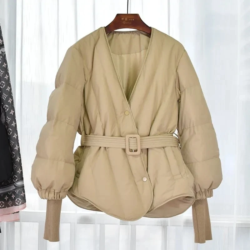 Jackets for Women 2023 90% White Duck Down Korean Version of Chic Jacket Solid Belt Puffer Coat Short Women's Sweet Office Coats
Jackets for Women 2023 90% White Duck Down Korean Version of Chic Jacket Solid Belt Puffer Coat Short Women's Sweet Office Coats