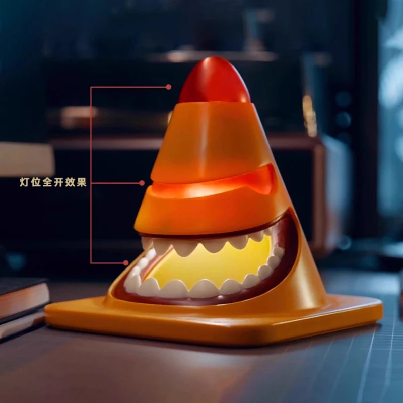 New CRAZY SHARK Decompression Ice Cream Cone Trendy Figure Desktop Decoration Night Light Toy Gift 
New CRAZY SHARK Decompression Ice Cream Cone Trendy Figure Desktop Decoration Night Light Toy Gift