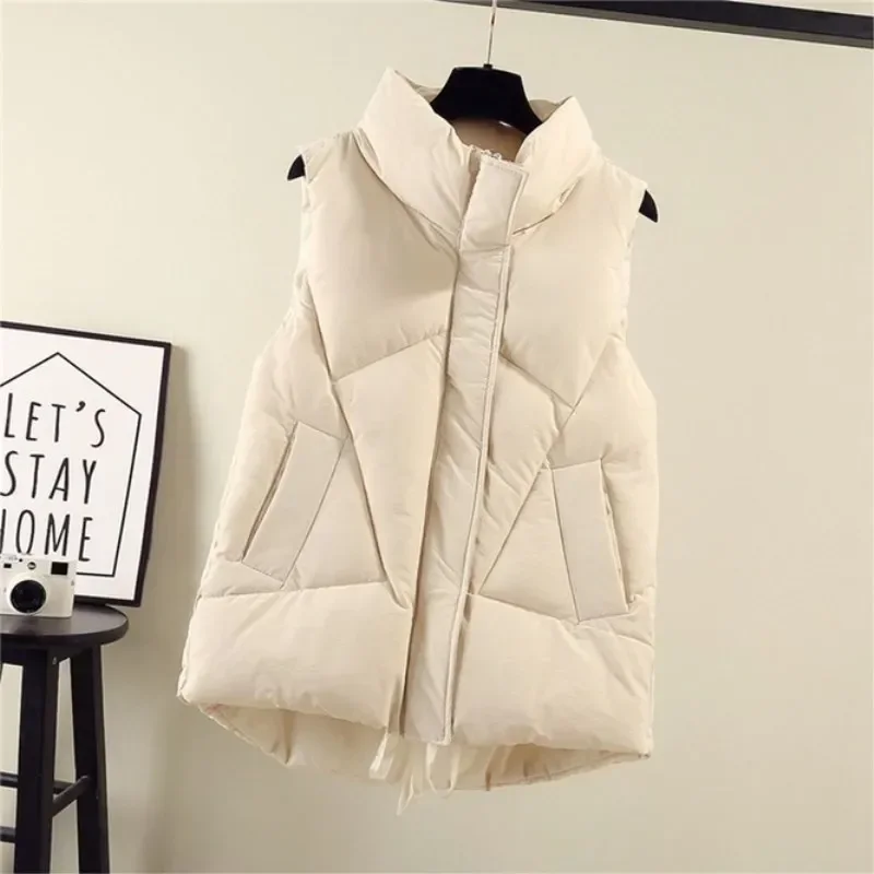 Women Sleeveless Vest Winter Warm Oversize 2XL Down Cotton Padded Jacket Female Veats Mandarin Collar Sleeveless Waistcoat
Women Sleeveless Vest Winter Warm Oversize 2XL Down Cotton Padded Jacket Female Veats Mandarin Collar Sleeveless Waistcoat