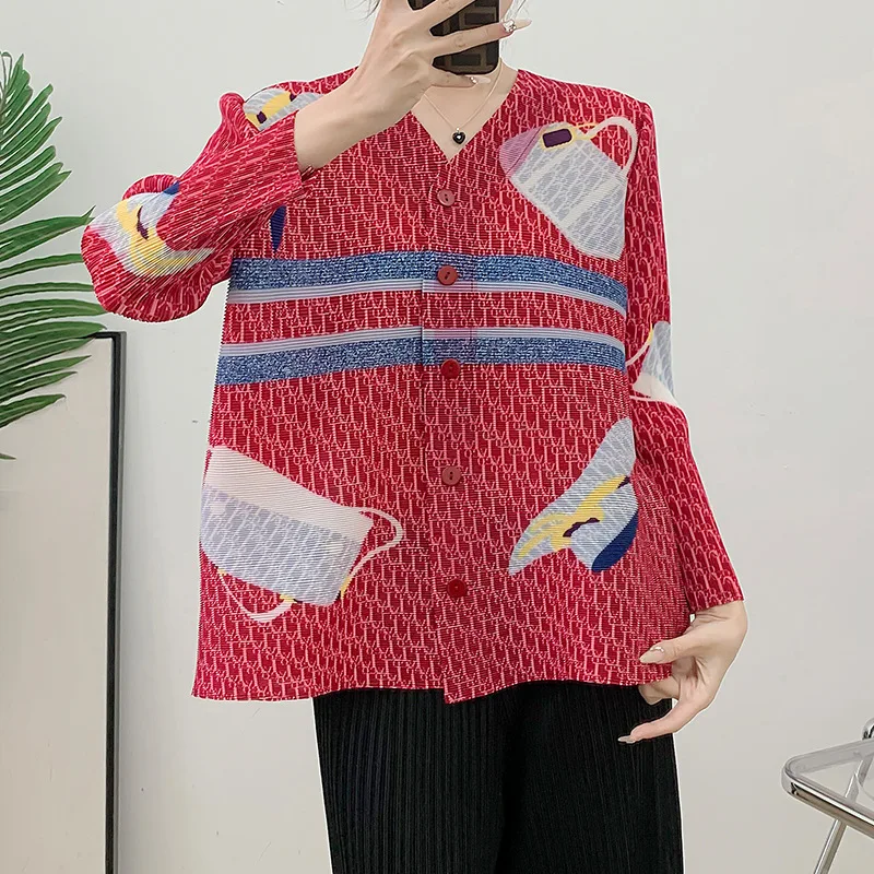 Miyake Printed Jacket 2025 Spring and Summer New Simple Loose Design Cardigan Blouse Temperament Elegant Wildcard Short Jacket
Miyake Printed Jacket 2025 Spring and Summer New Simple Loose Design Cardigan Blouse Temperament Elegant Wildcard Short Jacket