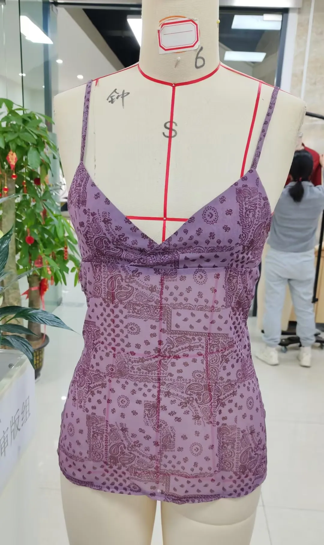 Women Summer Camisole Casual Graphic Print Tie up Backless Spaghetti Straps Tank Tops Sleeveless T-Shirt
Women Summer Camisole Casual Graphic Print Tie up Backless Spaghetti Straps Tank Tops Sleeveless T-Shirt