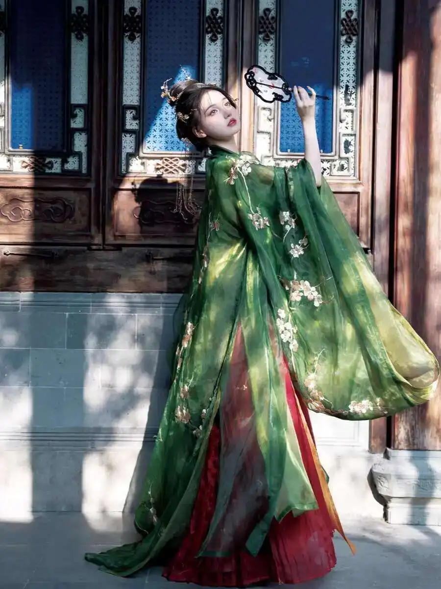 Hanfu for Women with Golden Needle Chest-high Hezi Skirt Embroidered Large Sleeve Shirt Tang Dynasty Super
Hanfu for Women with Golden Needle Chest-high Hezi Skirt Embroidered Large Sleeve Shirt Tang Dynasty Super