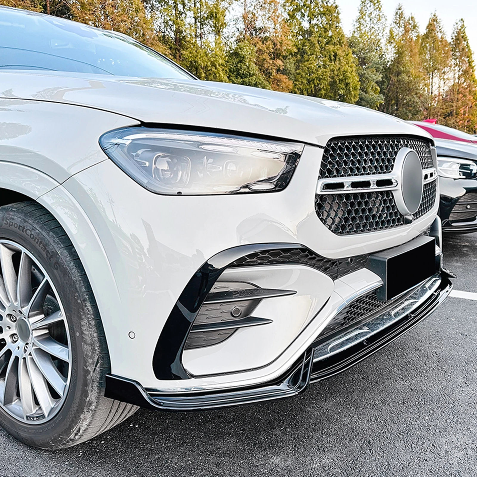 Carbon Fiber Look/Gloss Black Lower Splitter Front Bumper Spoiler Lip For Mercedes Benz GLE Class Coupe W167 C167 AMG Line 2024+
Carbon Fiber Look/Gloss Black Lower Splitter Front Bumper Spoiler Lip For Mercedes Benz GLE Class Coupe W167 C167 AMG Line 2024+