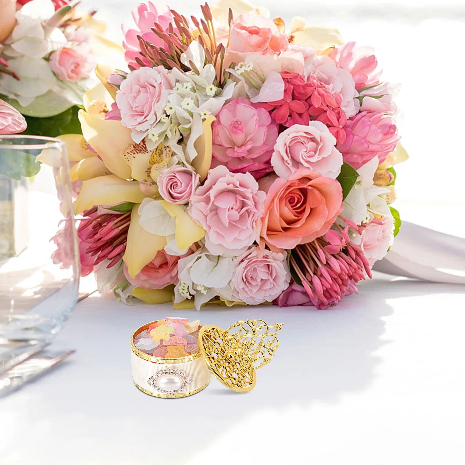 12pcs Candy Golden Favor Boxes Candy Boxes Party Favors for Wedding Party Bridal Shower Treat Gift Storage Decorative
12pcs Candy Golden Favor Boxes Candy Boxes Party Favors for Wedding Party Bridal Shower Treat Gift Storage Decorative