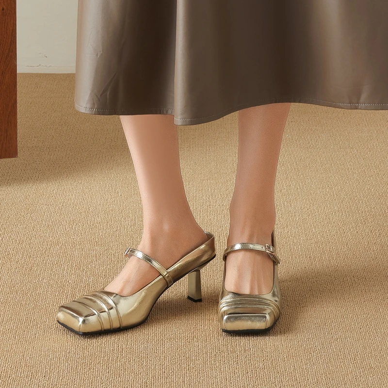 Women's new summer genuine leather cowhide French high-heeled pleated belt buckle with toe cover, Mueller shoes,fashion slippers
Women's new summer genuine leather cowhide French high-heeled pleated belt buckle with toe cover, Mueller shoes,fashion slippers
