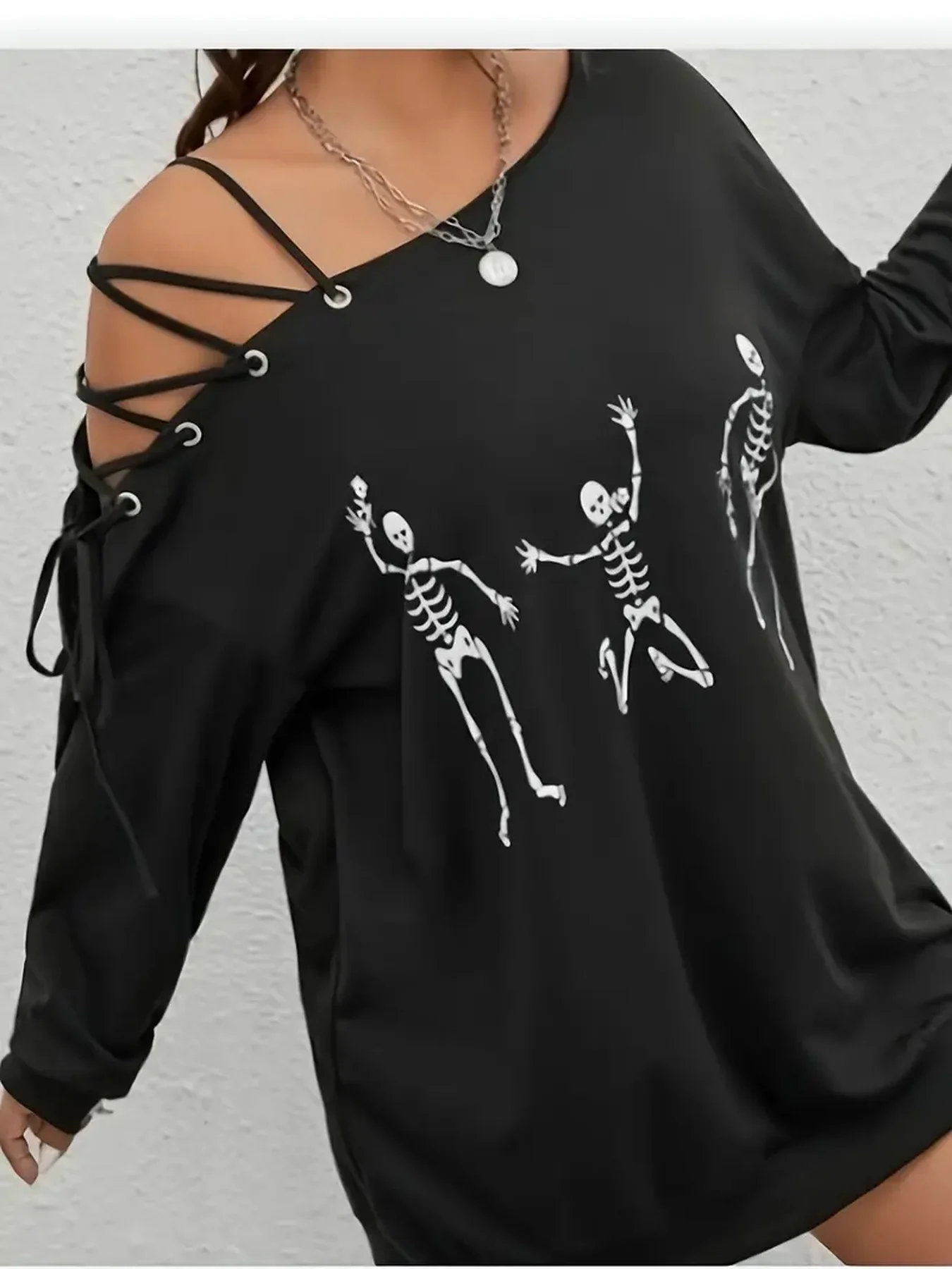 Summer elegant casual loose comfortable plus size women's long sleeved hollowed out off shoulder long sleeved T-shirt top
Summer elegant casual loose comfortable plus size women's long sleeved hollowed out off shoulder long sleeved T-shirt top