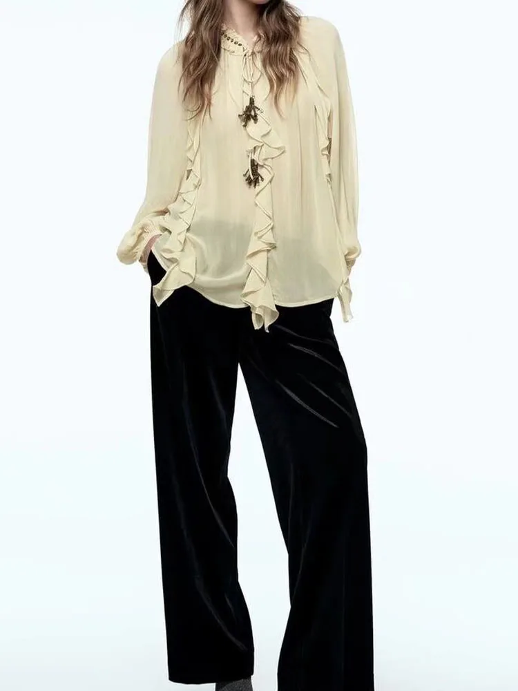 Spring and summer new French bow layered decoration romantic style fashion temperament long sleeve shirt
Spring and summer new French bow layered decoration romantic style fashion temperament long sleeve shirt
