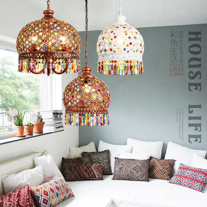 Retro Creative Bohemian Crystal Single Head Coffee Shop Bar Counter Bedroom Restaurant Exotic Chandelier Lights E27
Retro Creative Bohemian Crystal Single Head Coffee Shop Bar Counter Bedroom Restaurant Exotic Chandelier Lights E27