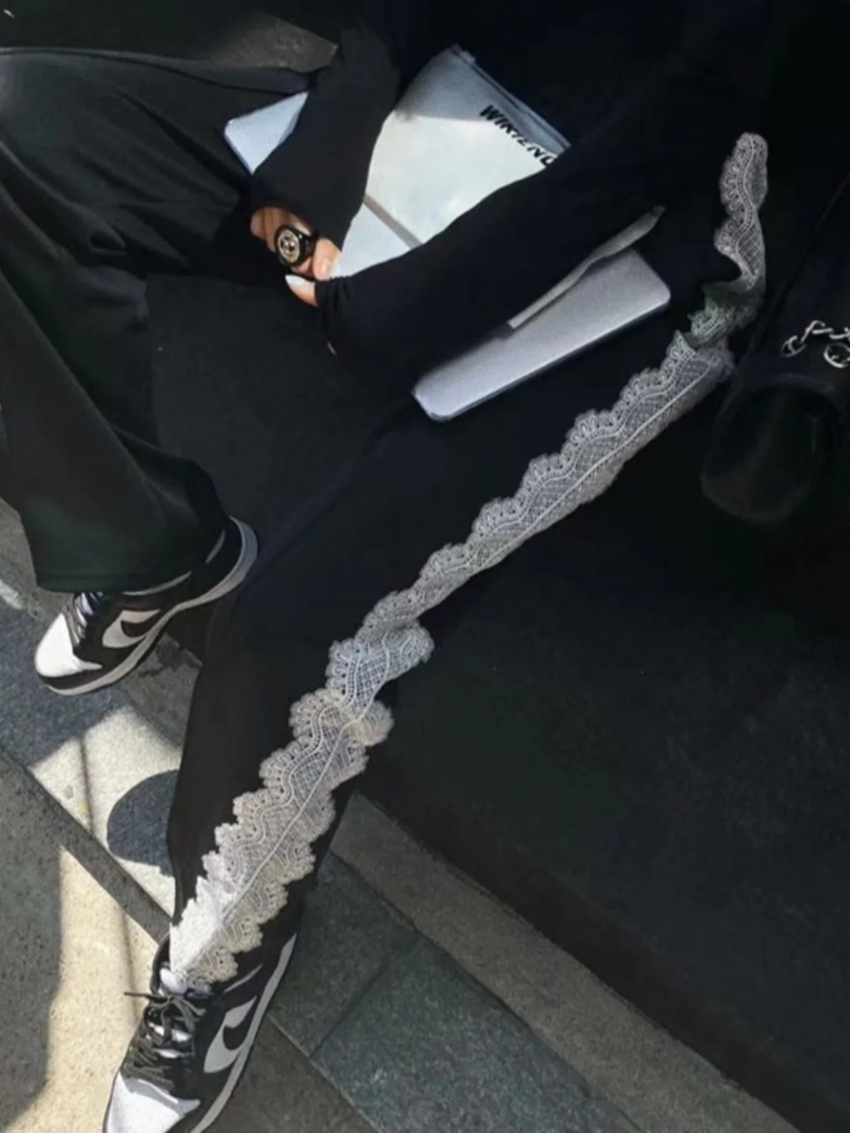 Korean Sle High Waist Wide Leg Pants Women's Spring New Faion Spor Casual Trousers Lace Trim Elastic Waist Patchwork
Korean Sle High Waist Wide Leg Pants Women's Spring New Faion Spor Casual Trousers Lace Trim Elastic Waist Patchwork