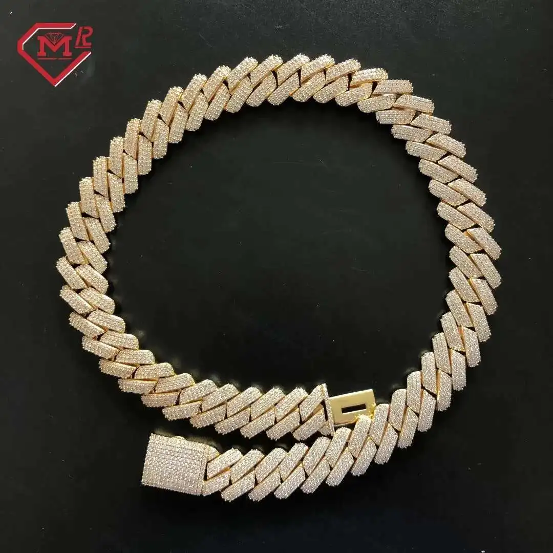 Полный Iced Out Heavy 17 мм кубинские цепочки зубец оправа 925 серебро Vvs Clarity муассанит хип-хоп кубинская цепочка ожерелье
Полный Iced Out Heavy 17 мм кубинские цепочки зубец оправа 925 серебро Vvs Clarity муассанит хип-хоп кубинская цепочка ожерелье
