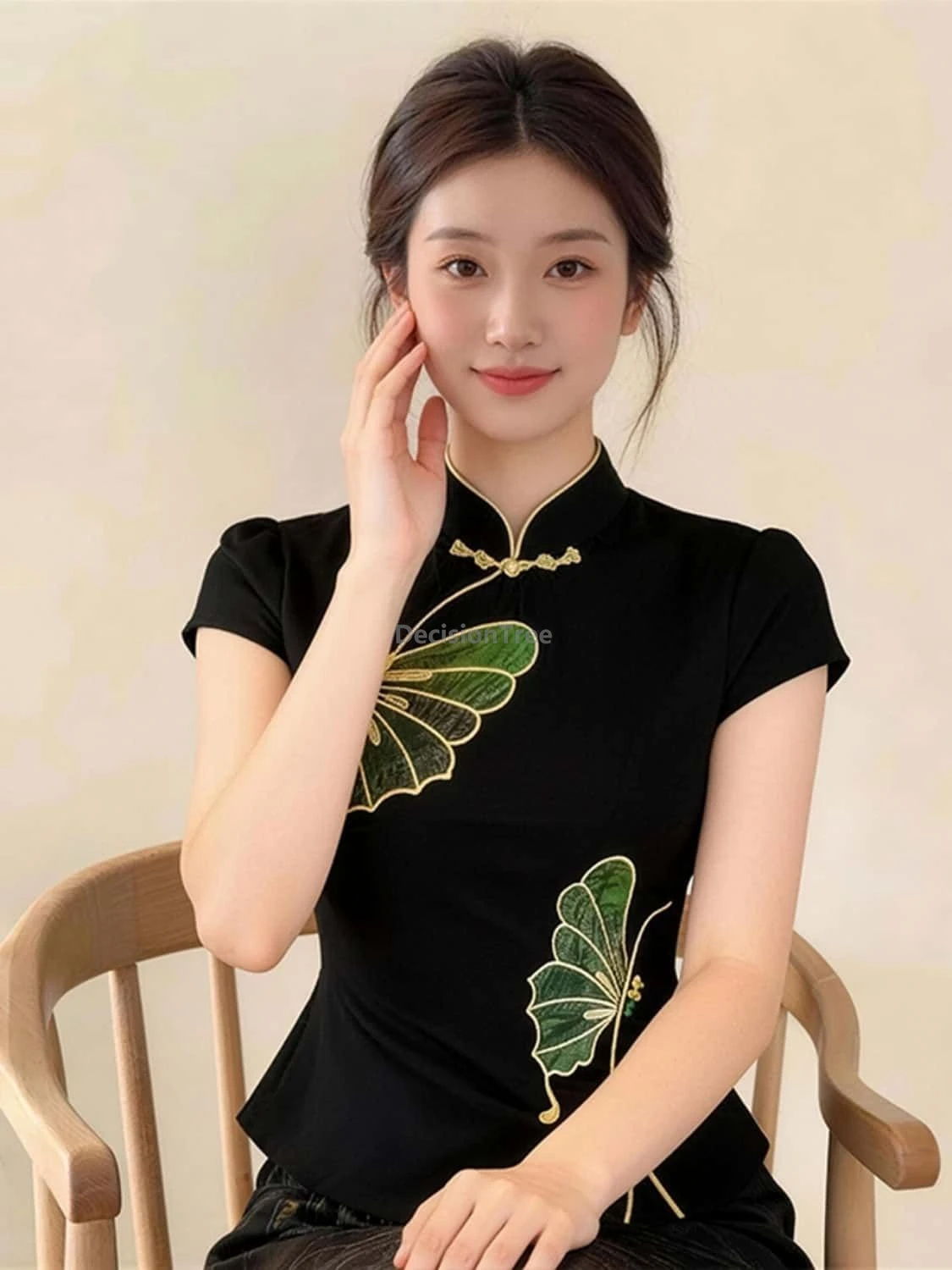 Summer New Chinese-Style Women Cheongsam Top National Retro Classic Butterfly Print Buckle Shirt Improved Qipao Short Sleeve Top
Summer New Chinese-Style Women Cheongsam Top National Retro Classic Butterfly Print Buckle Shirt Improved Qipao Short Sleeve Top