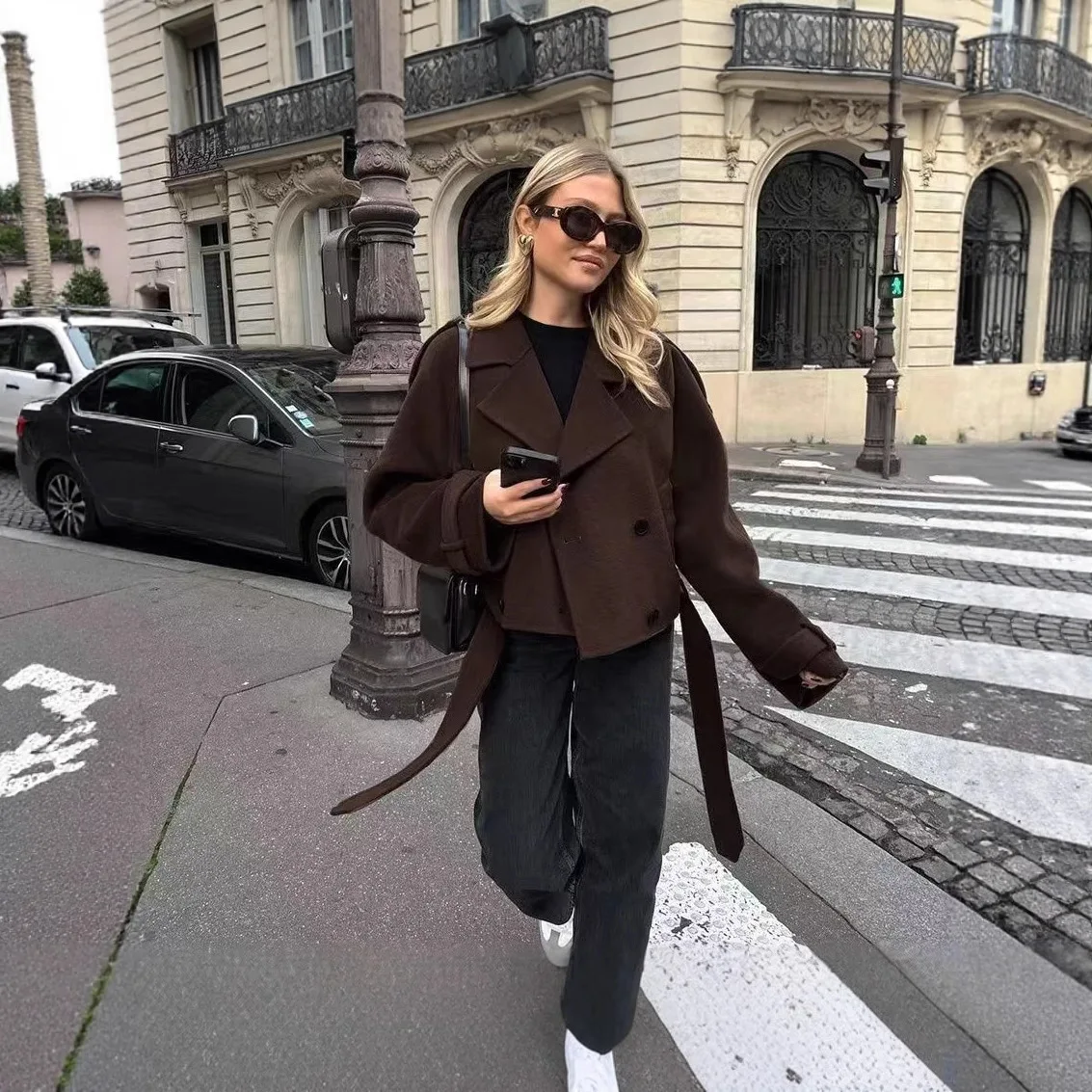 New Fashion Loose Woolen Coat for Women, Autumn and Winter Short High-End Jacket Top
New Fashion Loose Woolen Coat for Women, Autumn and Winter Short High-End Jacket Top