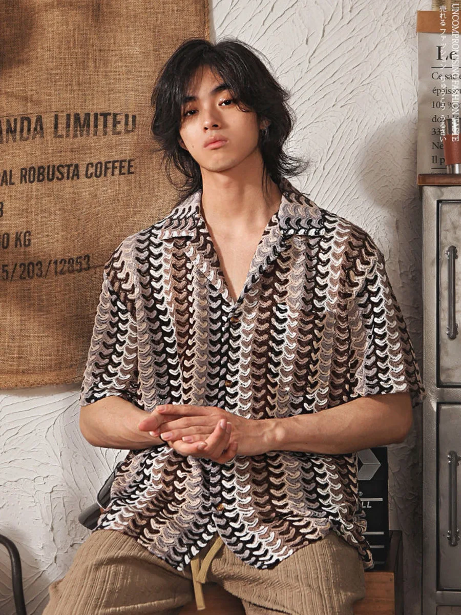 Dopamine Striped Half Sleeved Shirt Men Ethnic Style Hollowed Out Jacquard Summer Casual Beach Color Blocked Short Sleeved Tee
Dopamine Striped Half Sleeved Shirt Men Ethnic Style Hollowed Out Jacquard Summer Casual Beach Color Blocked Short Sleeved Tee