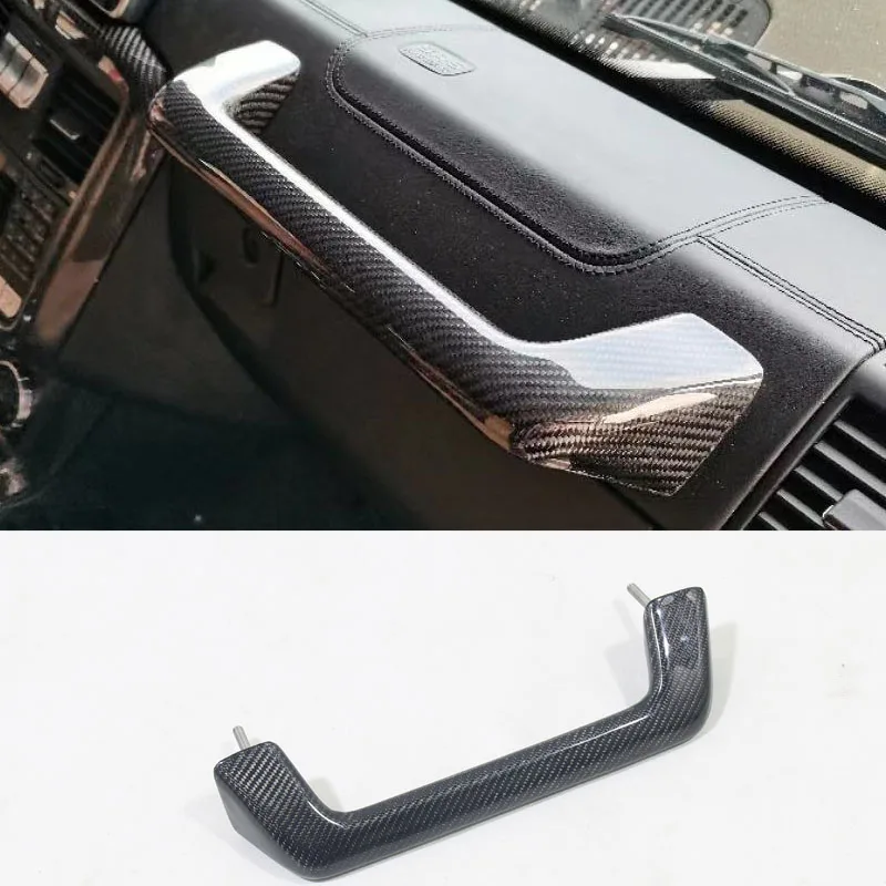 Suitable for Mercedes-Benz G-Class G500 G63 carbon fiber interior armrest interior
Suitable for Mercedes-Benz G-Class G500 G63 carbon fiber interior armrest interior