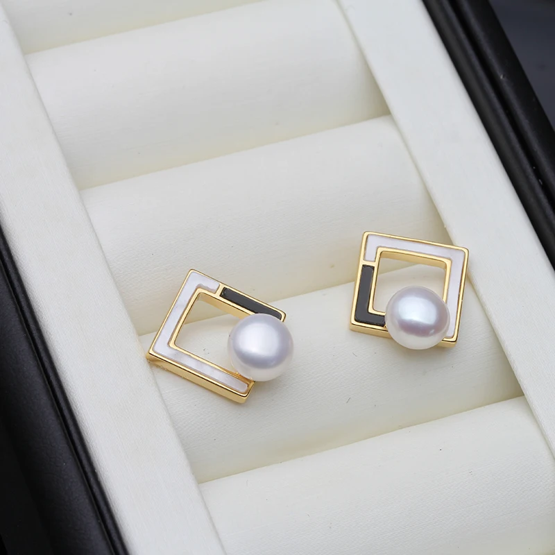 Трендовые серьги-гвоздики из натурального пресноводного серебра 925 пробы с жемчугом для женщин, свадебные серьги с белым жемчугом, подарок на день рождения для матери и жены, черный цвет 
Трендовые серьги-гвоздики из натурального пресноводного серебра 925 пробы с жемчугом для женщин, свадебные серьги с белым жемчугом, подарок на день рождения для матери и жены, черный цвет