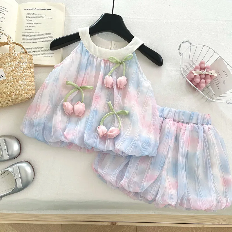 Children's Outfit New Summer Girls' Stylish Strap Flower Sweet Top+Bud-Shaped Pants Two-Piece Set
Children's Outfit New Summer Girls' Stylish Strap Flower Sweet Top+Bud-Shaped Pants Two-Piece Set