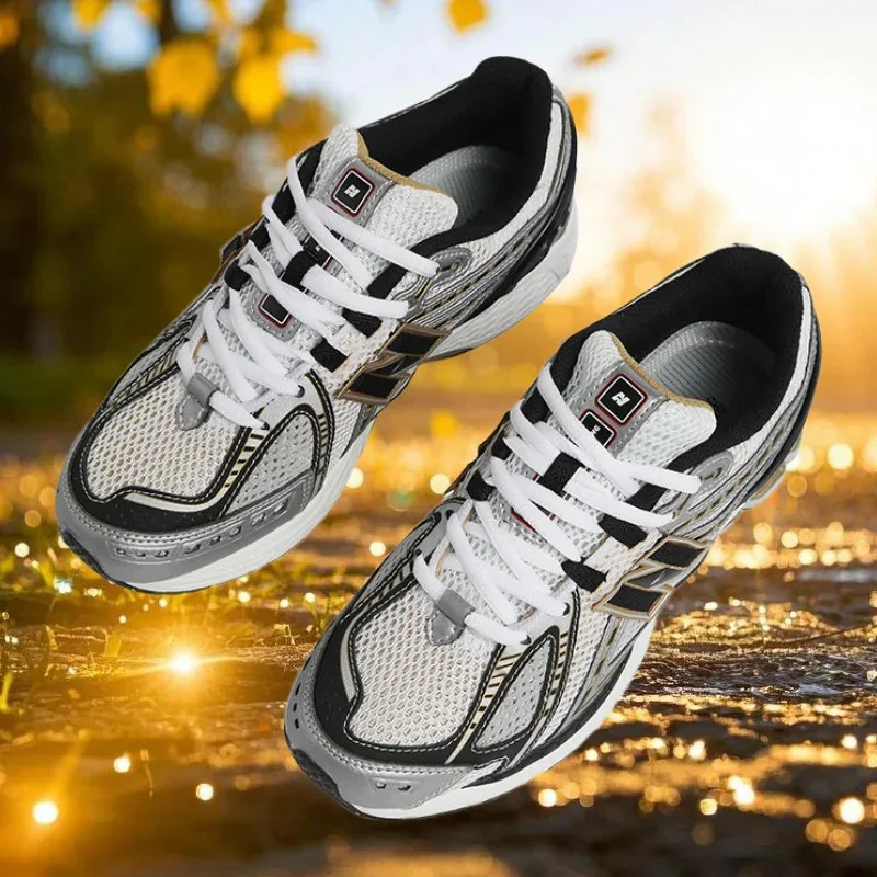 1*9*0*6 New style anti-slip, comfortable, breathable, casual and simple men's and women's sports shoes with a minimalist design.
1*9*0*6 New style anti-slip, comfortable, breathable, casual and simple men's and women's sports shoes with a minimalist design.