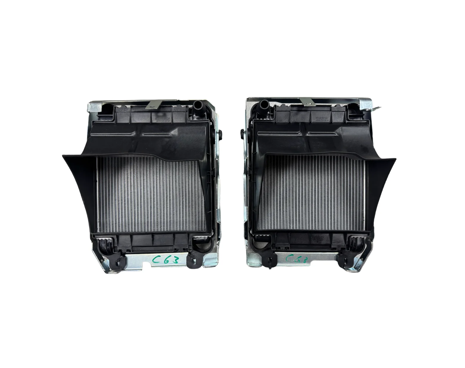 The New High Quality C63 W205 Coupe AMG Front Left and Right Auxiliary Cooling Water tank air Hood Bracket for Mercedes-Benz
The New High Quality C63 W205 Coupe AMG Front Left and Right Auxiliary Cooling Water tank air Hood Bracket for Mercedes-Benz
