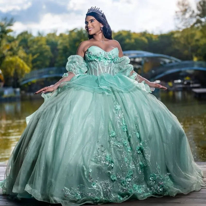 Customized Shiny Mint Green Quinceanera Dresses Off the Shoulder applique Tull Long tail flower layering Vestido 15 Quinceanera
Customized Shiny Mint Green Quinceanera Dresses Off the Shoulder applique Tull Long tail flower layering Vestido 15 Quinceanera