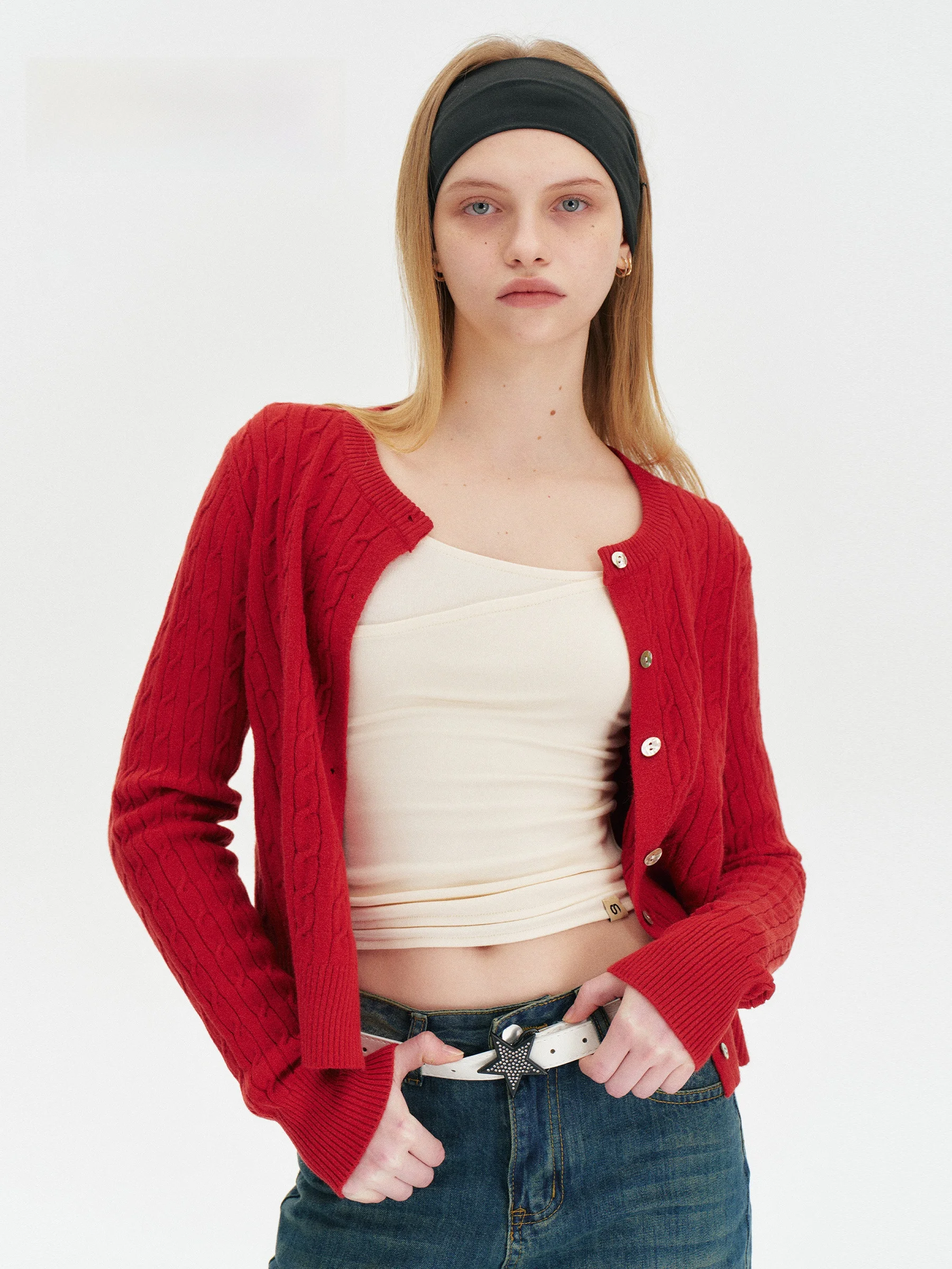 Amee Vintage Knitted Button-Up Cardigan 2026 Spring Season Linen Pattern Sweater Jacket Soft Cotton Blend Long Sleeve round Neck
Amee Vintage Knitted Button-Up Cardigan 2026 Spring Season Linen Pattern Sweater Jacket Soft Cotton Blend Long Sleeve round Neck