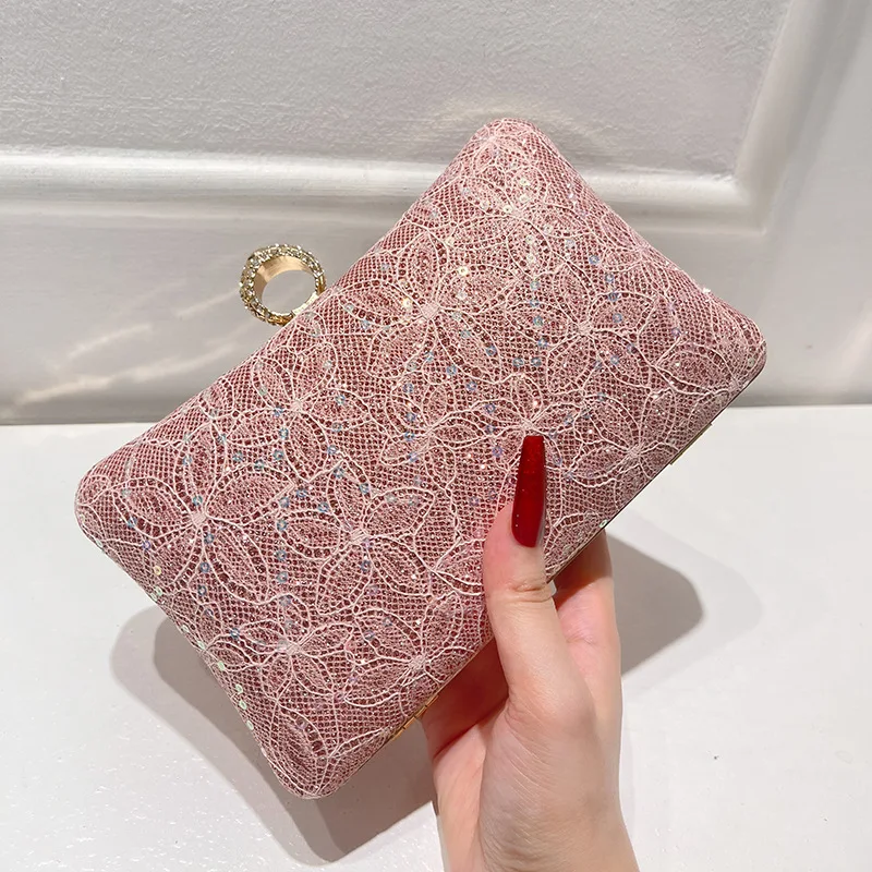 Retro Elegant Lace Flower Small Clutches Handbags For Womens Fashion Gold Silver Pink Chain Shoulder Bags Prom Party Evening Bag
Retro Elegant Lace Flower Small Clutches Handbags For Womens Fashion Gold Silver Pink Chain Shoulder Bags Prom Party Evening Bag