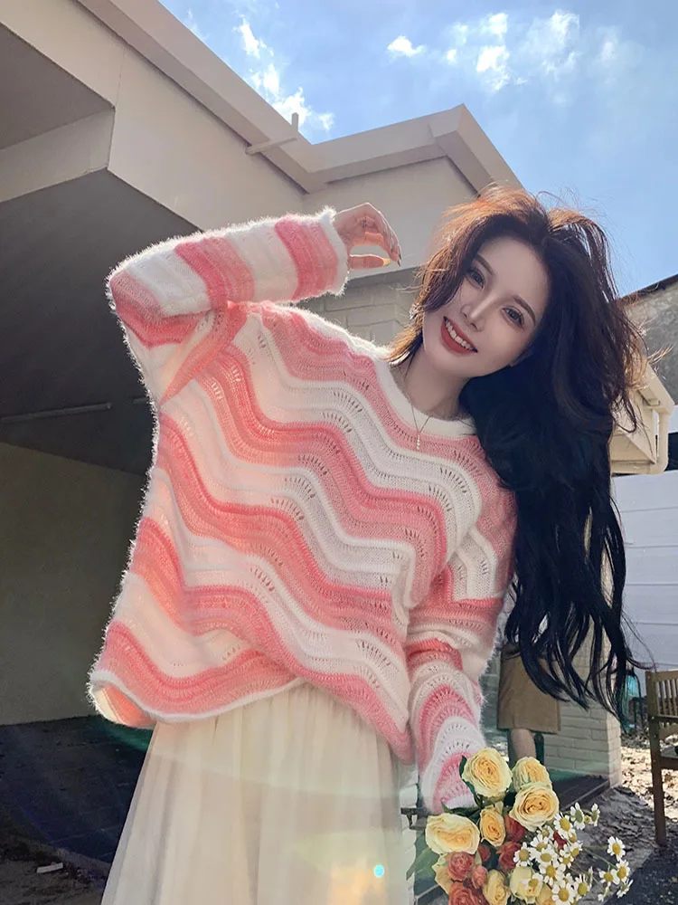 Casual Loose Knitted Sweater Heart Print Cute Kawaii Jumpers Women Korean Fashion Autumn Winter Pullover Knitwear
Casual Loose Knitted Sweater Heart Print Cute Kawaii Jumpers Women Korean Fashion Autumn Winter Pullover Knitwear
