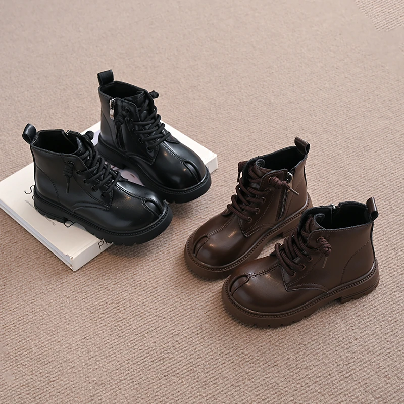 2025 Children High Quality Casual Leather Boot for Girl Autumn New Fashion Anti-slippery Chic Versatile Style Soft Bottom
2025 Children High Quality Casual Leather Boot for Girl Autumn New Fashion Anti-slippery Chic Versatile Style Soft Bottom