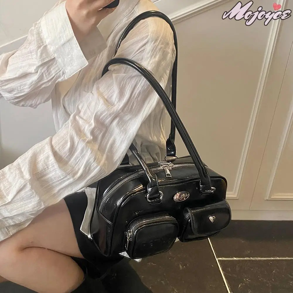 Retro Shoulder Bag PU Leather Y2k Underarm Pouch Multi Pocket Hot Girl Tote Handbag Designer Luxury Chic Casual Satchel Hobo Bag
Retro Shoulder Bag PU Leather Y2k Underarm Pouch Multi Pocket Hot Girl Tote Handbag Designer Luxury Chic Casual Satchel Hobo Bag