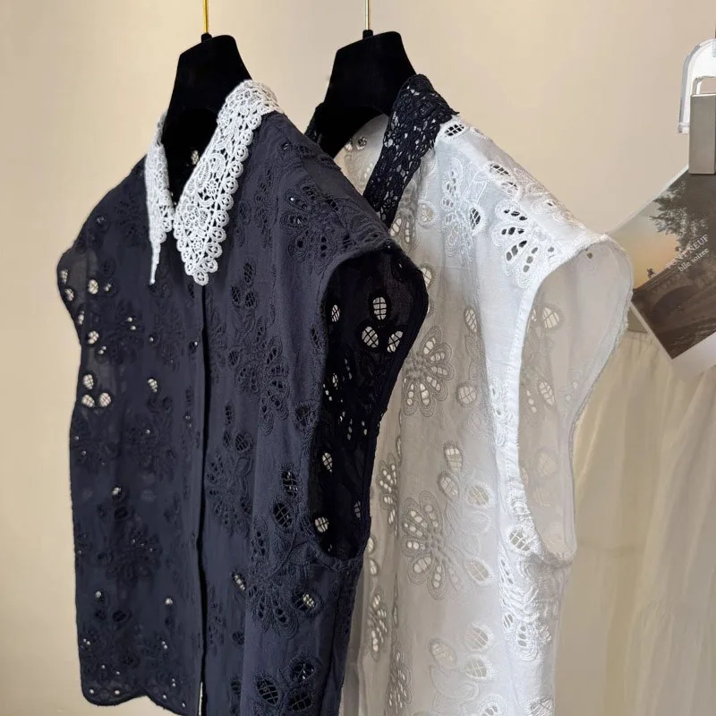 Fashion Vintage Hollow Out Lace Shirt For Women Crochet Korean Sleeveless Vest Top All-match Shirts & Blouses Camisas De Mujer
Fashion Vintage Hollow Out Lace Shirt For Women Crochet Korean Sleeveless Vest Top All-match Shirts & Blouses Camisas De Mujer