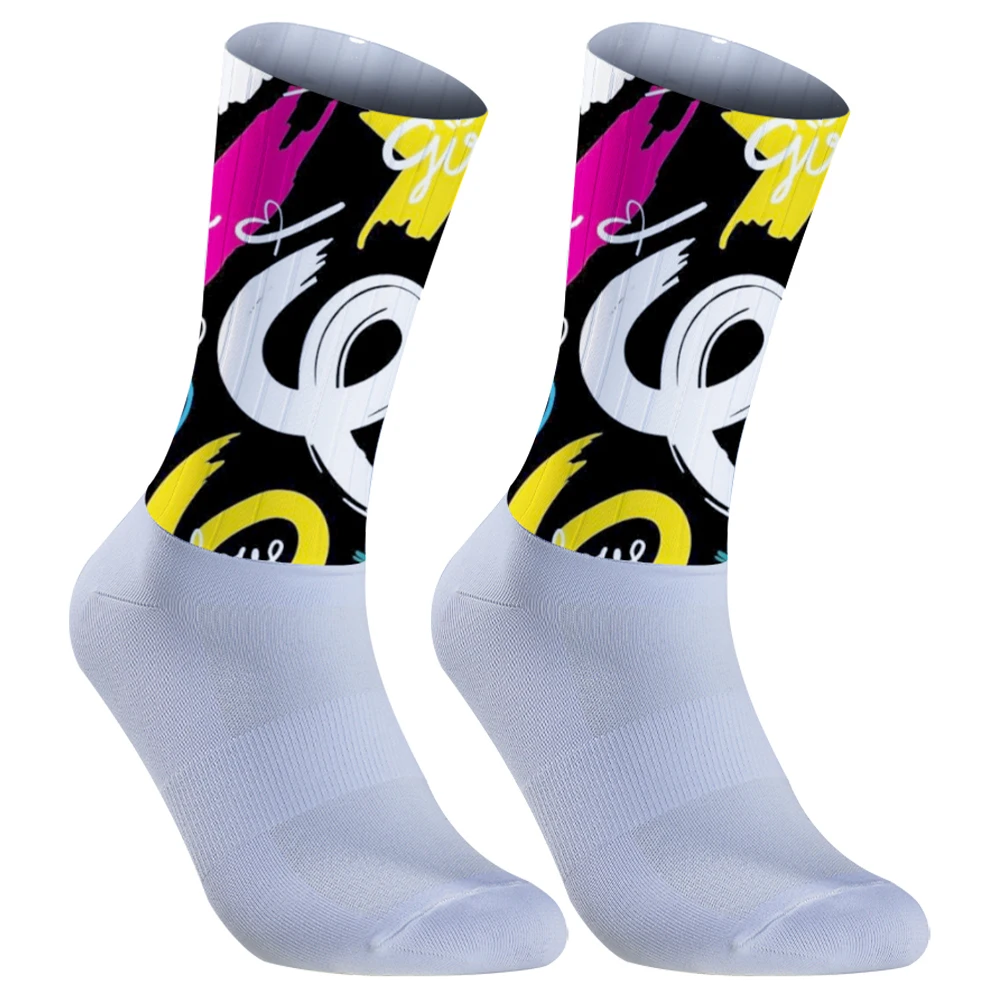2024 New Summer Breathable Cycling Socks Men Women Bike Anti Slip Silicone Seamless Socks
2024 New Summer Breathable Cycling Socks Men Women Bike Anti Slip Silicone Seamless Socks