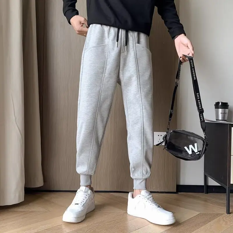 Gray Men's Sweatpants With Pockets Plus Big Size Male Sports Pants Korean Autumn Winter Essential High Quality Casual Trousers
Gray Men's Sweatpants With Pockets Plus Big Size Male Sports Pants Korean Autumn Winter Essential High Quality Casual Trousers
