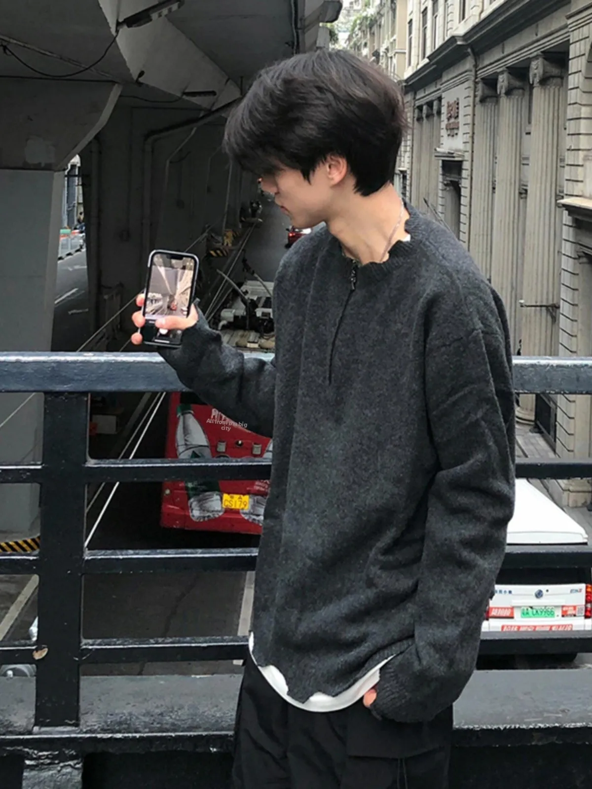 Глубокий глаз f, универсальный трикотаж на молнии, мужской весенне-осенний Sle Cleanfit, крутой базовый слой в американском стиле ретро, вязаный irt
Глубокий глаз f, универсальный трикотаж на молнии, мужской весенне-осенний Sle Cleanfit, крутой базовый слой в американском стиле ретро, вязаный irt