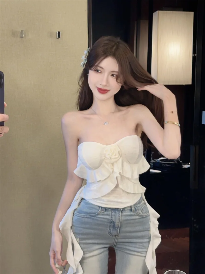Sensual Lace Trim Tube Top Women's Summer Sweet Sexy Sleeveless Vest Waist Cinched Wrap Chest Top Korean Style Commute Wind
Sensual Lace Trim Tube Top Women's Summer Sweet Sexy Sleeveless Vest Waist Cinched Wrap Chest Top Korean Style Commute Wind