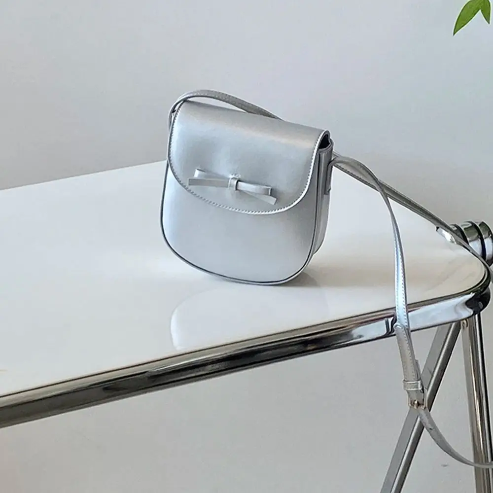 Women Fashion Silver PU Leather Bags Summer Cover Bow Design Handheld Bags Female Adjustable Shoulder Strap Versatile Square Bag
Women Fashion Silver PU Leather Bags Summer Cover Bow Design Handheld Bags Female Adjustable Shoulder Strap Versatile Square Bag