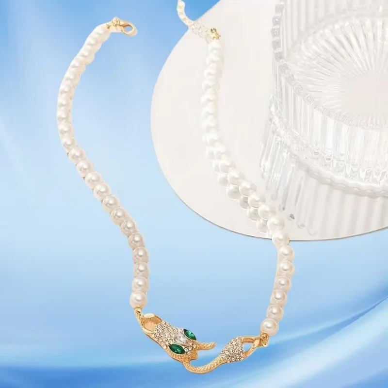 Elegant Ladies Fashion Simulated Bead Snake-Shape Alloy Necklace for Daily Parties Events Unique Accessory
Elegant Ladies Fashion Simulated Bead Snake-Shape Alloy Necklace for Daily Parties Events Unique Accessory