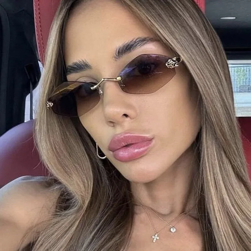 8068 Retro Special Frameless Sunglasses Model Trendy and Advanced Metal Sun Glasses UV Protection for Women
8068 Retro Special Frameless Sunglasses Model Trendy and Advanced Metal Sun Glasses UV Protection for Women