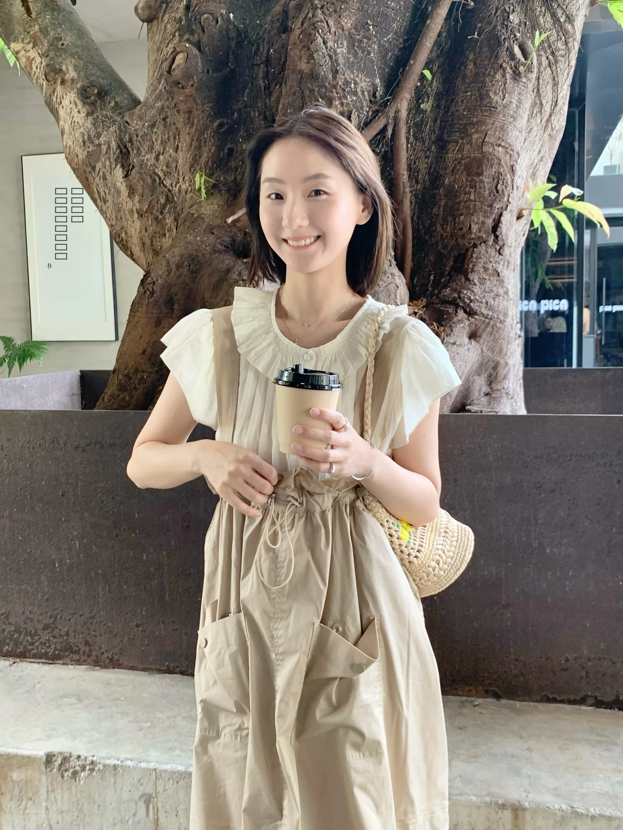 Женский летний повседневный костюм Fretaro с цветочным принтом, регулируемый, с коротким рукавом и круглым вырезом, комплект из двух предметов
Женский летний повседневный костюм Fretaro с цветочным принтом, регулируемый, с коротким рукавом и круглым вырезом, комплект из двух предметов