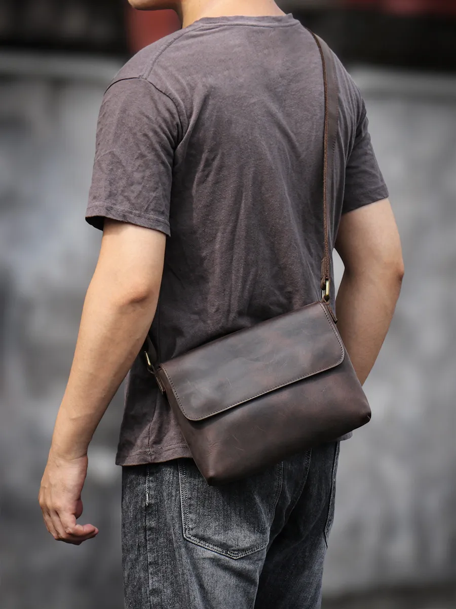 Vintage Leather Crossbody Bag Horizontal Handmade Crazy Horse Cowhide Men's Casual Shoulder Simple Mobile Phone
Vintage Leather Crossbody Bag Horizontal Handmade Crazy Horse Cowhide Men's Casual Shoulder Simple Mobile Phone