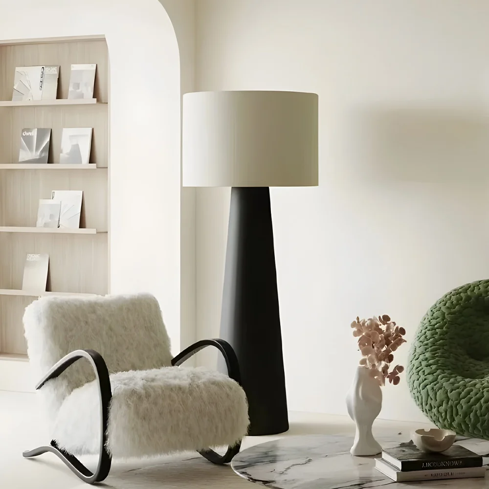LED Floor Lamp High-End French Design Fabric Shade Iron Body For Modern Living Room Bedroom
LED Floor Lamp High-End French Design Fabric Shade Iron Body For Modern Living Room Bedroom