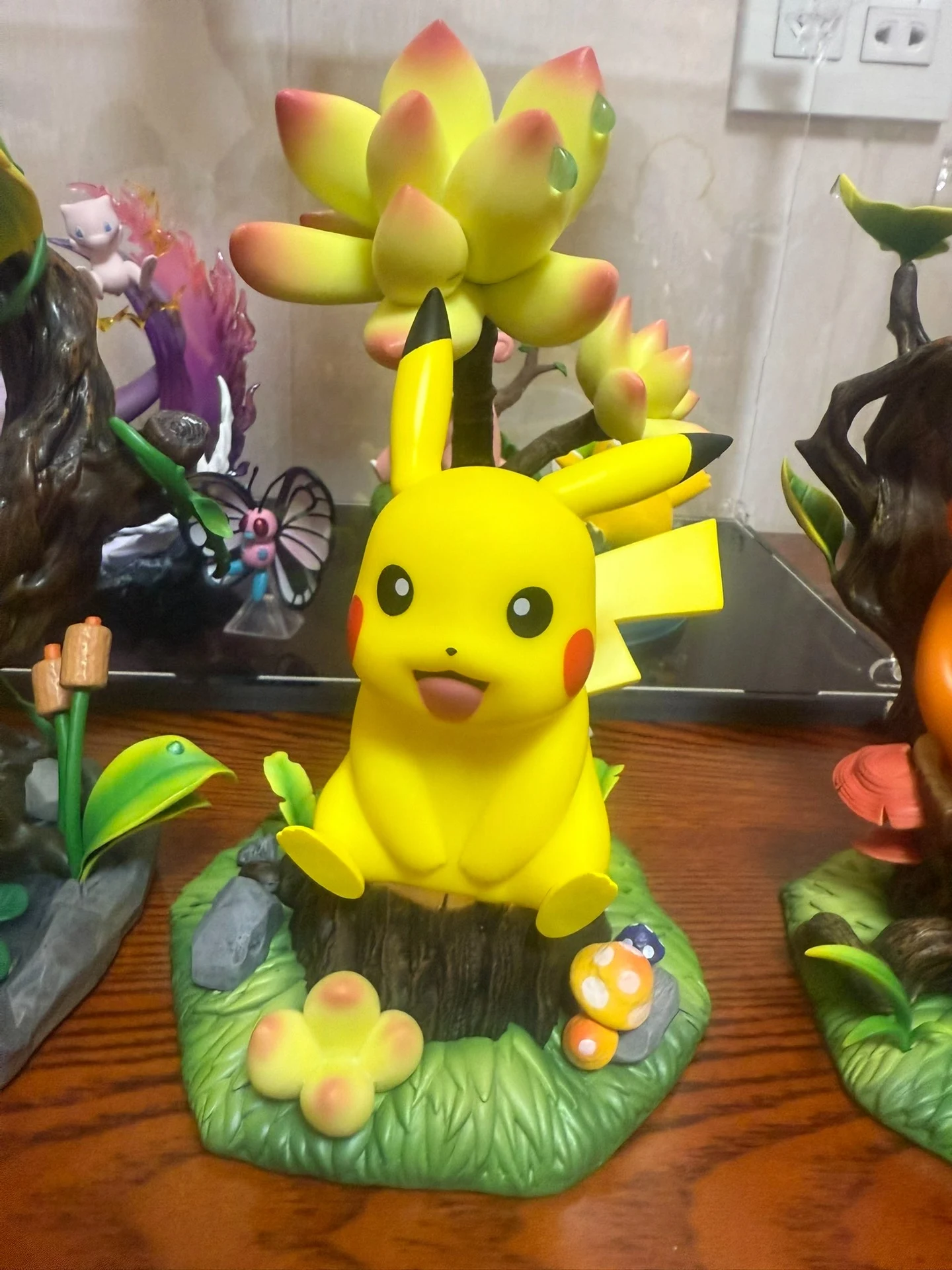 20cm Pok É Mon Little Fire Dragon Pikachu Genggui Keda Duck Desktop Ornament Collectible Action Figure Birthday Holiday Gift
20cm Pok É Mon Little Fire Dragon Pikachu Genggui Keda Duck Desktop Ornament Collectible Action Figure Birthday Holiday Gift