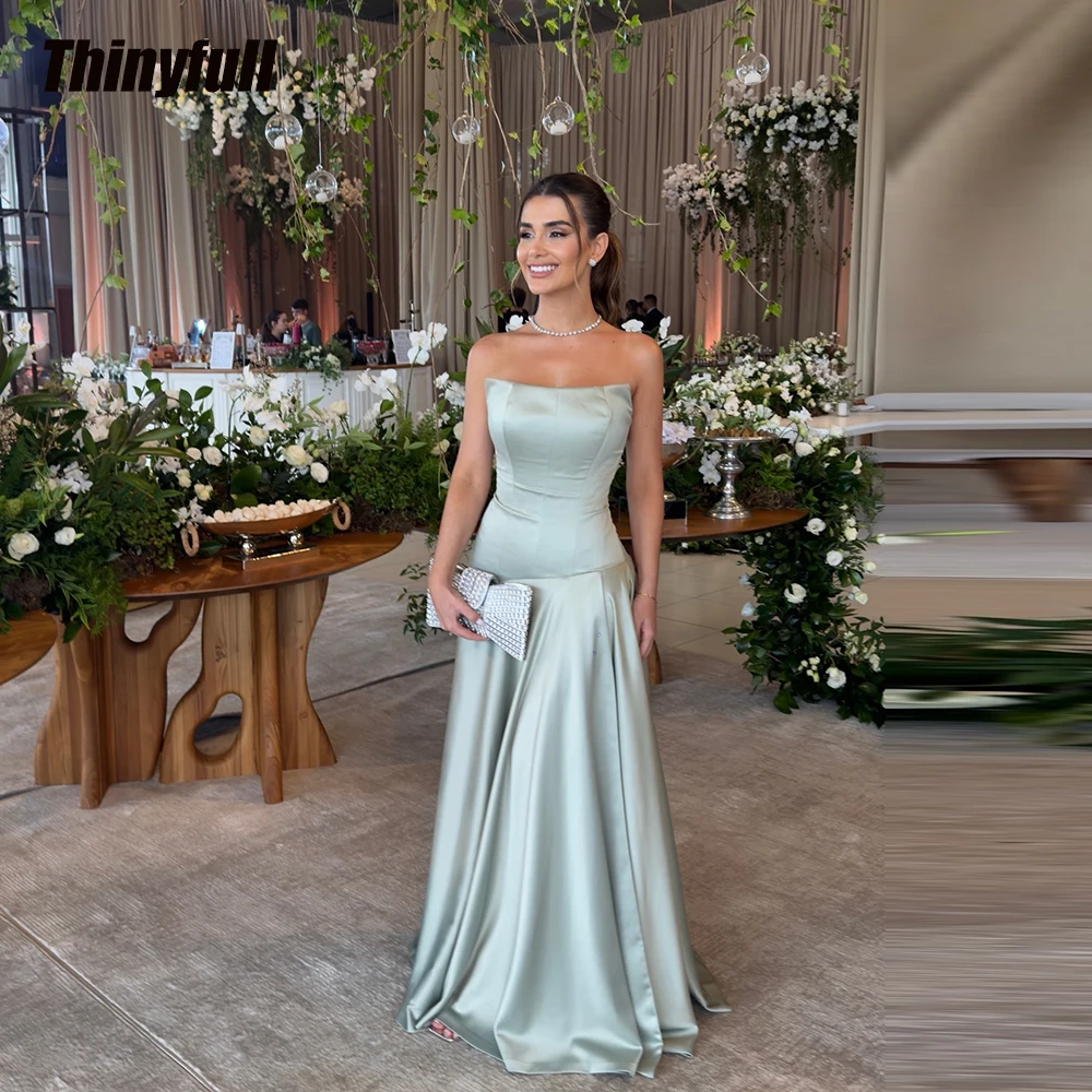 Thinyfull Satin Arab Prom Dresses Strapless Sleeveless Evening Gown Long Dubai Simple Formal Dress robes de soirée Customized
Thinyfull Satin Arab Prom Dresses Strapless Sleeveless Evening Gown Long Dubai Simple Formal Dress robes de soirée Customized
