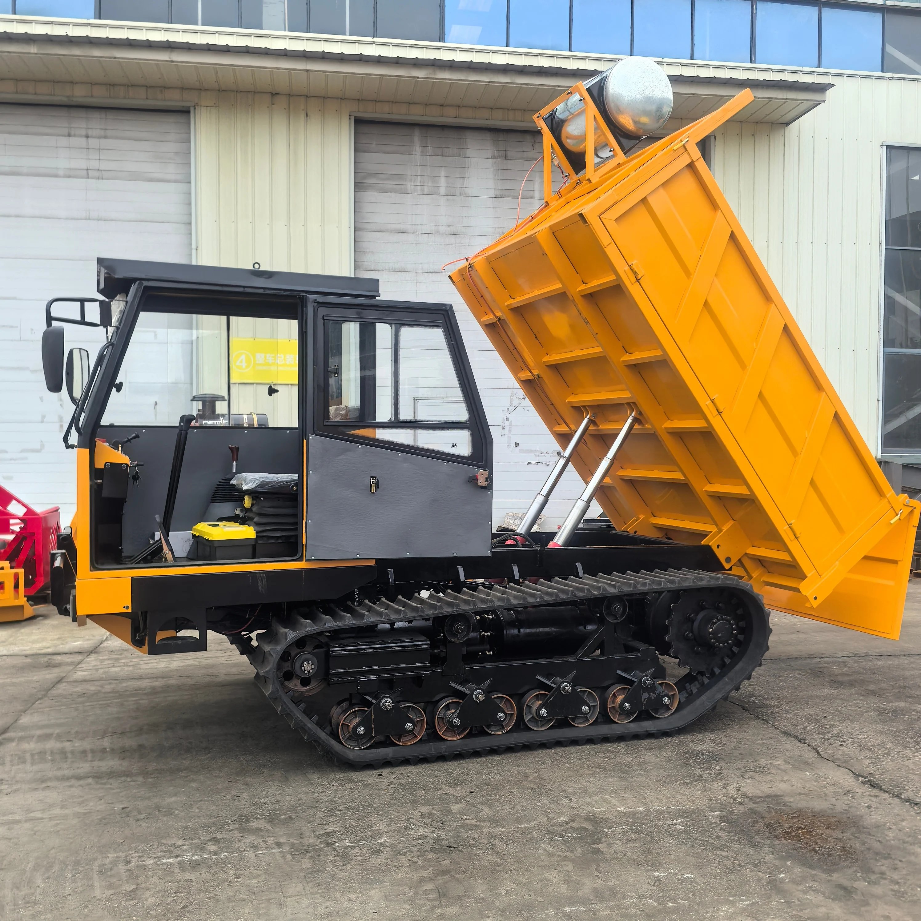 Hot-selling 8-ton new all-terrain tracked vehicle with excellent hydraulic performance and power
Hot-selling 8-ton new all-terrain tracked vehicle with excellent hydraulic performance and power