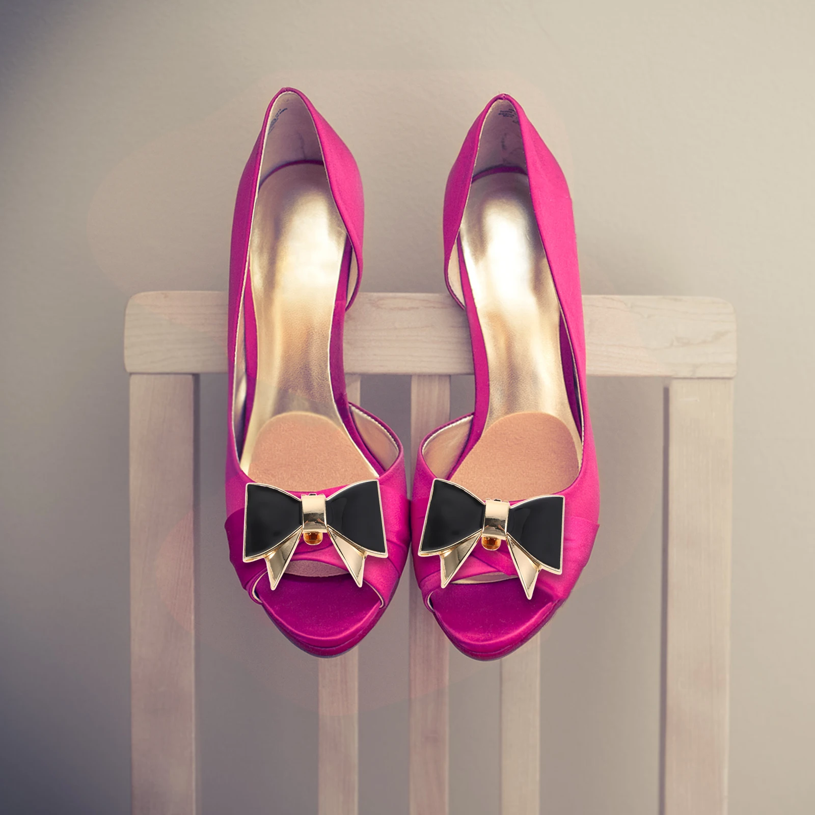 2 Pcs Removable Butterfly Shoe Buckle Decorative Clips High Heels Zinc Alloy Accessories Metal Shoe Embellishments
2 Pcs Removable Butterfly Shoe Buckle Decorative Clips High Heels Zinc Alloy Accessories Metal Shoe Embellishments